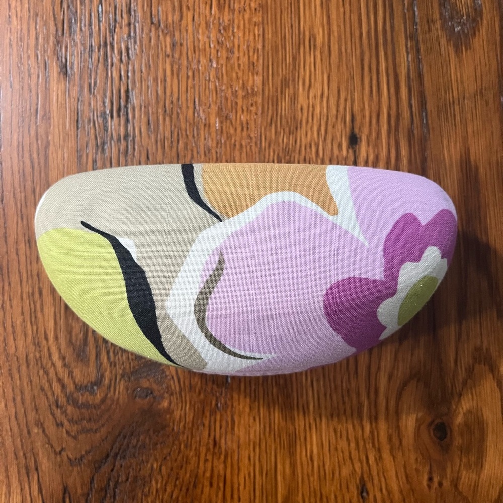Vera Bradley Clamshell Sunglasses Case